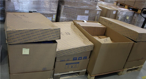 Perkins 4012柴油發(fā)動機(jī)發(fā)電機(jī)散熱器