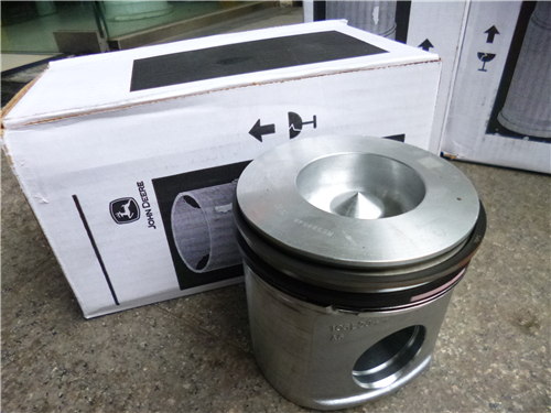 約翰迪爾強(qiáng)鹿柴油發(fā)動(dòng)機(jī)活塞環(huán)槽磨損的檢查